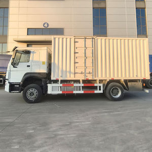 Camion Sinotruk Howo a Prezzo Vantaggioso, Furgoni 4X2 6x4 da 10-15 Tonnellate, 350HP, Camion con Cassone Chiuso - Product Image 5