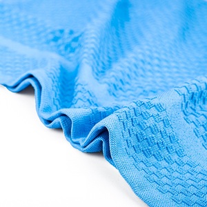 Chiffon de nettoyage de cuisine en microfibre réutilisable, sans peluches, anti-rayures, super absorbant, torchon de cuisine, chiffon de nettoyage pour la vaisselle - Product Image 4
