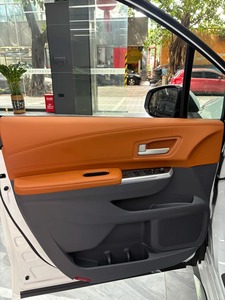 Sedile VIP Reclinabile per Auto con Tavolino, Upgrade Interno per Van di Lusso <span class=keywords><strong>Mercedes</strong></span> Benz Classe <span class=keywords><strong>V</strong></span> <span class=keywords><strong>Vito</strong></span> - Product Image 5