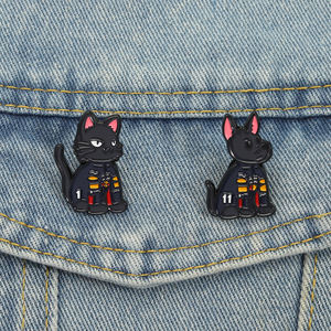 Эмалированная брошь в виде кошки и собаки - Product Image 1