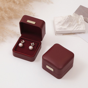 Estuche de Lujo para Joyería, Juego de Cajas para Collar, Anillo y Pendientes, en Cuero PU, con Logotipo Personalizado para Negocios Mayoristas - Product Image 3