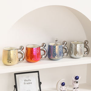 Commercio all'ingrosso regalo creativo Design del <span class=keywords><strong>cratere</strong></span> della luna placcatura in argento tazze di porcellana personalizzabili tazza da caffè in ceramica con manico - Product Image 5
