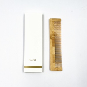 Peigne en bambou biodégradable et écologique emballé individuellement pour hôtel location <span class=keywords><strong>Airbnb</strong></span> Resort livraison rapide stock neutre existant - Product Image 1