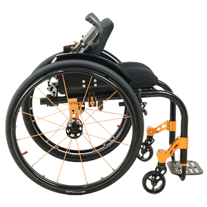 Fauteuil roulant sport haut de gamme léger en carbone et titane hybride, pliable vers l'avant, réglable - Product Image 6