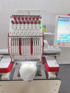 Machine à broder informatisée à tête unique pour casquettes, t-shirts et vêtements - Product Image 6