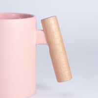 Vente en gros de tasses personnalisées par sublimation de 11oz tasses nordiques par sublimation tasse crème lueur avec manche en bois