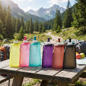 Bouteille d'eau en silicone sans BPA personnalisée en gros, 550 ml, grande, durable, anti-fuite, gourde pour le camping, la randonnée, les sports - Product Image 1