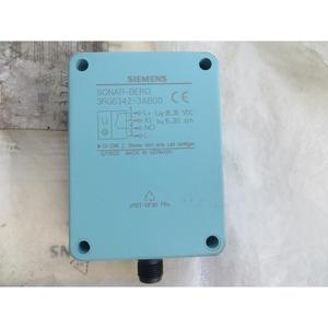 Sensor Ultrasónico Siemens 3RG6342-3AB00 Para Ingeniería Eléctrica - Product Image 1