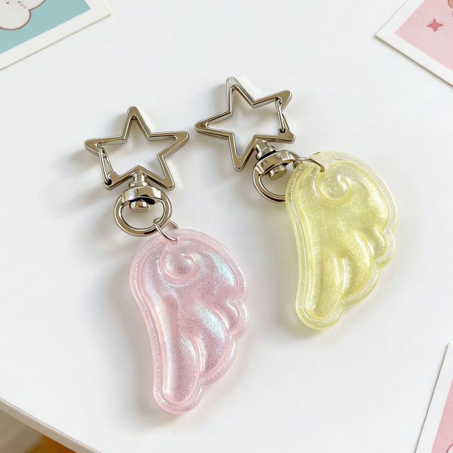 Hot Selling Korean-style Retro-Cute Acrylic Star and Angel-Wing Keychain Phone Charm Bag Pendant