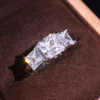 Élégant carré en forme de princesse coupe éblouissante cubique zircone anneaux mariage argent plaqué mode bijoux anneaux pour femmesGJZ1000