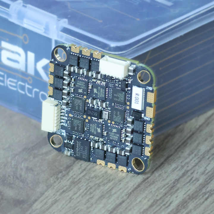 HAKRC F722 BLHeli_32 45A AIO 128K Flight Control Modulation 4 In 1 FPV Drone Quadcopter