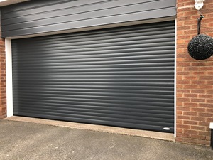 Porte de <span class=keywords><strong>garage</strong></span> automatique à enroulement rapide en alliage d'aluminium USA Rollup, rouleaux pour porte à enroulement rapide - Product Image 5