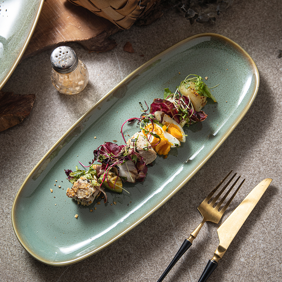Ceramic Corn Dishes & Cob Holders - 12 Inch Corn Themed Plates For BBQ & Family Dinners