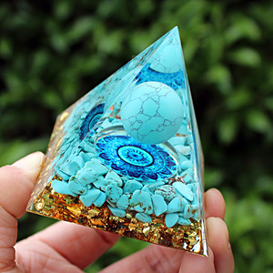 Crystal Chip Pyramid Resin Epoxy Craft Desktop Ornament Home Decoration <b>Pine</b> Cone Design Collection Gift - Product Image 3