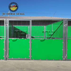 Panneaux d'écurie <span class=keywords><strong>pour</strong></span> <span class=keywords><strong>chevaux</strong></span> <span class=keywords><strong>en</strong></span> HDPE de Chine, exportables, faciles à installer et durables, couleur personnalisable, écurie portable - Product Image 1