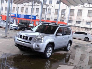 Vente en gros – <span class=keywords><strong>Nissan</strong></span> X-TRAIL 2.5L 4x4 <span class=keywords><strong>automatique</strong></span> LHD, modèle 2012, fabriqué en Chine – SUV tout-terrain spacieux d'occasion à prix abordable - Product Image 2