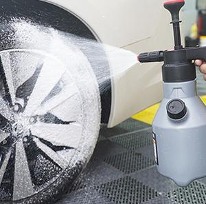 NBT Pulvérisateur de mousse de neige de haute qualité pour <span class=keywords><strong>voiture</strong></span> 2L Pompe à <span class=keywords><strong>main</strong></span> pour lavage de <span class=keywords><strong>voiture</strong></span> Pulvérisateur de mousse de neige à pression d'air pour l'entretien de <span class=keywords><strong>la</strong></span> <span class=keywords><strong>voiture</strong></span> - Product Image 6
