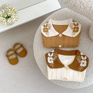 Mode <span class=keywords><strong>fille</strong></span> <span class=keywords><strong>pull</strong></span> enfants Cardigan décontracté tout assorti hauts décolleté Jacquard <span class=keywords><strong>chaud</strong></span> bébé <span class=keywords><strong>fille</strong></span> vêtements d'extérieur <span class=keywords><strong>pull</strong></span> - Product Image 3