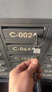 Boîte <span class=keywords><strong>aux</strong></span> <span class=keywords><strong>lettres</strong></span> extérieure moderne <span class=keywords><strong>sur</strong></span> <span class=keywords><strong>pied</strong></span> pour bureau de <span class=keywords><strong>poste</strong></span> en métal à montage commercial, boîte <span class=keywords><strong>aux</strong></span> <span class=keywords><strong>lettres</strong></span> étanche pour vente en gros - Product Image 5