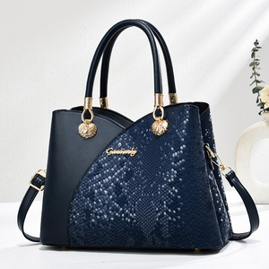Nuevo bolso de hombro de mano a la moda, bolsos de mano de gran capacidad para mujer, bolsos de mano de cuero PU de lujo para mujer - Product Image 1