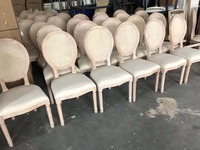 Chaise Louis empilable en bois massif de chêne, style ferme, avec dossier croisé - Qualité commerciale pour salon et villa