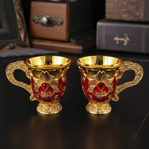 โต๊ะถ้วยน้ำทองเหลืองแท้สำหรับบูชาเทพเจ้าแห่งความ<span class=keywords><strong>ม</strong></span>ั่งคั่งบนพระแม่<span class=keywords><strong>กวน</strong></span><span class=keywords><strong>อิ</strong></span><span class=keywords><strong>ม</strong></span>ศักดิ์สิทธิ์ งานฝีมือโลหะ - Product Image 2