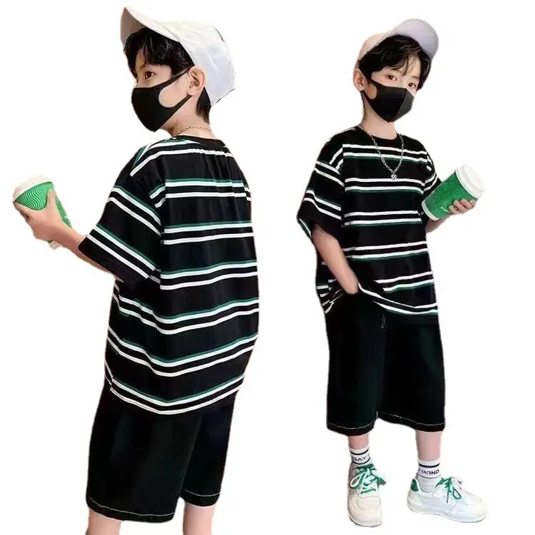 2023 roupas infantis novas meninos coreanos de manga curta T-shirt meia manga das crianças listrado top sportswear T-shirt