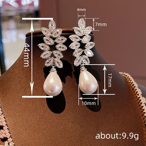 Orecchini a Goccia con Perle Simulate a Forma di Foglia Marquise per Donne, Gioielli Eleganti e Delicati alla Moda - Product Image 4