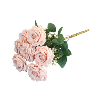 Bouquet de 7 roses artificielles en soie Lichao, décoration de mariage, accessoires faits à la main pour intérieur et extérieur - Product Image 5