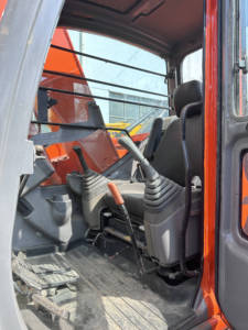 Excavateurs d'occasion Hitachi ZX135 à vendre pelles Hitachi ZX210 ZX130 ZX130w d'occasion et économiques - Product Image 6