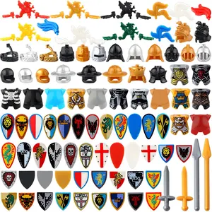 Middeleeuwse Ridders Rome Knight Soliders Accessoires Wapen Axe Zwaard Shield Helm Diy Stuk Bouwsteen Baksteen Speelgoed Kind Geschenken