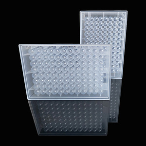 จานไมโครเพลทแบบมีรูปแบบ U-Bottom ขนาด 1.2 มล. 96 ช่อง ยี่ห้อ Yongyue สำหรับใช้ในห้องปฏิบัติการ สามารถฆ่าเชื้อได้ - Product Image 1