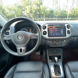 <span class=keywords><strong>VW</strong></span> <span class=keywords><strong>Tiguan</strong></span> <span class=keywords><strong>R</strong></span>-<span class=keywords><strong>Line</strong></span> SUV 2019-2022 con Certificación GCC, Motor 2.0T Turbo, Asientos de Cuero, Volante a la Izquierda, Caja de Cambios Automática, R17, Entrega Global - Product Image 5