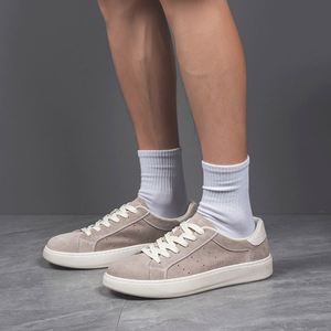 Nouvelles Chaussures de Skate Homme Automne 2025 Style Coréen Polyvalentes Baskets Basses Unies à Lacets Décontractées pour le Skateboard - Product Image 3