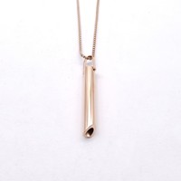 Collier pendentif en acier inoxydable sportif unisexe avec sifflet de décompression et chaîne en bambou pour la méditation, la pleine conscience et la respiration anti-stress