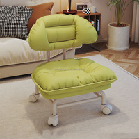 Ménage moderne Tabouret à roulettes universel Poulie basse Chaise pour enfants pour la maison Cuisine Salle à manger École Siège extérieur en plastique pour chambre à coucher