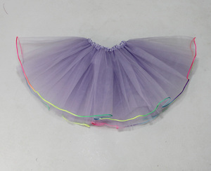 Jupe <span class=keywords><strong>tutu</strong></span> <span class=keywords><strong>pour</strong></span> filles en gros dernière conception <span class=keywords><strong>pas</strong></span> <span class=keywords><strong>cher</strong></span> jupe en <span class=keywords><strong>tulle</strong></span> <span class=keywords><strong>pour</strong></span> enfants avec ruban arc-en-ciel - Product Image 5