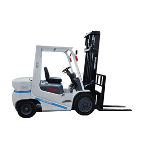 Minicargadora TCM de Segunda Mano en Buen Estado, 3 Toneladas, Motor Diésel EPA CE Usado, Modelo 2022, Altura de Elevación de 3m, Capacidad Todoterreno 1 - Product Image 1