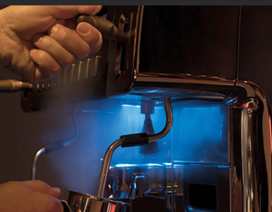 Máquina de Espresso Súper Automática Comercial con Doble Tolva de Granos y Pantalla Táctil para Cafetería u Oficina - Product Image 5