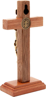 Statue religieuse en bois de crucifix avec médaille argentée de Jésus et de Saint Benoît - Décoration d'autel pour la maison pour les cadeaux religieux catholiques