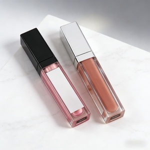 Lip Gloss with Led Light and Mirror Private Label <b>Lipstick</b> Liquid Shiny Colors - Product Image 4