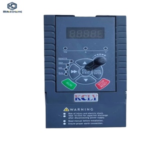 Variateur de fréquence 220V-0.4KW, contrôleur de vitesse de moteur AC, convertisseur de fréquence réglable, entrée et sortie monophasées - Product Image 1