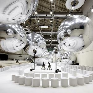 Esfera de bolas de espejo inflable, Bola de espejo grande reflectante de PVC, globo brillante para discoteca, Navidad, boda, fiesta, eventos, decoración - Product Image 1