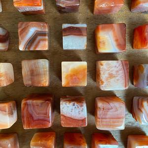 Cubo de Cristal de Cornalina Naranja de Alta Calidad - Piedra Preciosa para Equilibrar los Chakras de Reiki, para Decoración de Altar de Cristal, Venta al por Mayor - Product Image 6