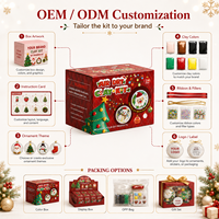 Kit de Bricolage en Argile à Séchage à l'Air pour Noël, 4 Ornements, Ensemble Artistique Sûr et Non Toxique pour Enfants avec Perles et Paillettes, Cadeau de Noël, OEM, Marque Privée, Vente en Gros