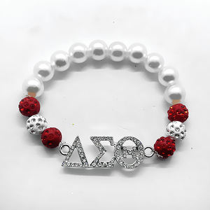 Beyou Gümüş Kaplama Alaşım Klasik Delta DST Kırmızı Sorority <span class=keywords><strong>2026</strong></span> Yıl Numarası Şekli Kolye 22 mm Takılar Kadınlar için Hediye - Product Image 4