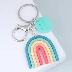 Arc-en-ciel porte-clés sourire visage kawaii porte-clés belle arc-en-ciel fait à la main mini porte-clés femmes sac à main voiture pendentif suspendu cadeaux