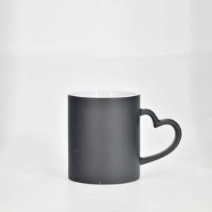 Taza de café de cerámica blanca de 11 oz con asa de corazón, personalizable por sublimación, colorida, al por mayor, desde almacén de EE. UU. - Product Image 4