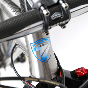 NUEVA Bicicleta de Montaña China de Alta Gama 2026 con 4 Rodamientos de Titanio, Grupo de Transmisión <span class=keywords><strong>Xt</strong></span>/<span class=keywords><strong>m8000</strong></span> con Frenos de Disco, 12 Velocidades, Horquilla de Aleación de Aluminio - Product Image 5