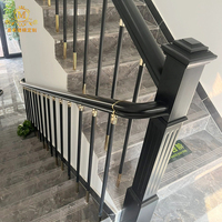 Rampe d'escalier moderne en aluminium et laiton, finition miroir, facile à nettoyer, hauteur réglable pour escaliers et hôtels, durable